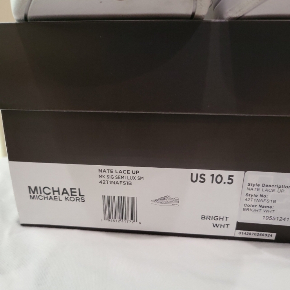 Michael Kors White Textured Sneakers for Casual Comfort - Picture 11 of 12